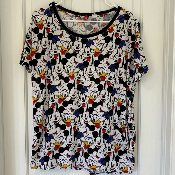 H&M Disney Mickey Mouse, Minnie Mouse, Goofy, Donald Duck All Over Print SS Tee - Picture 5 of 9